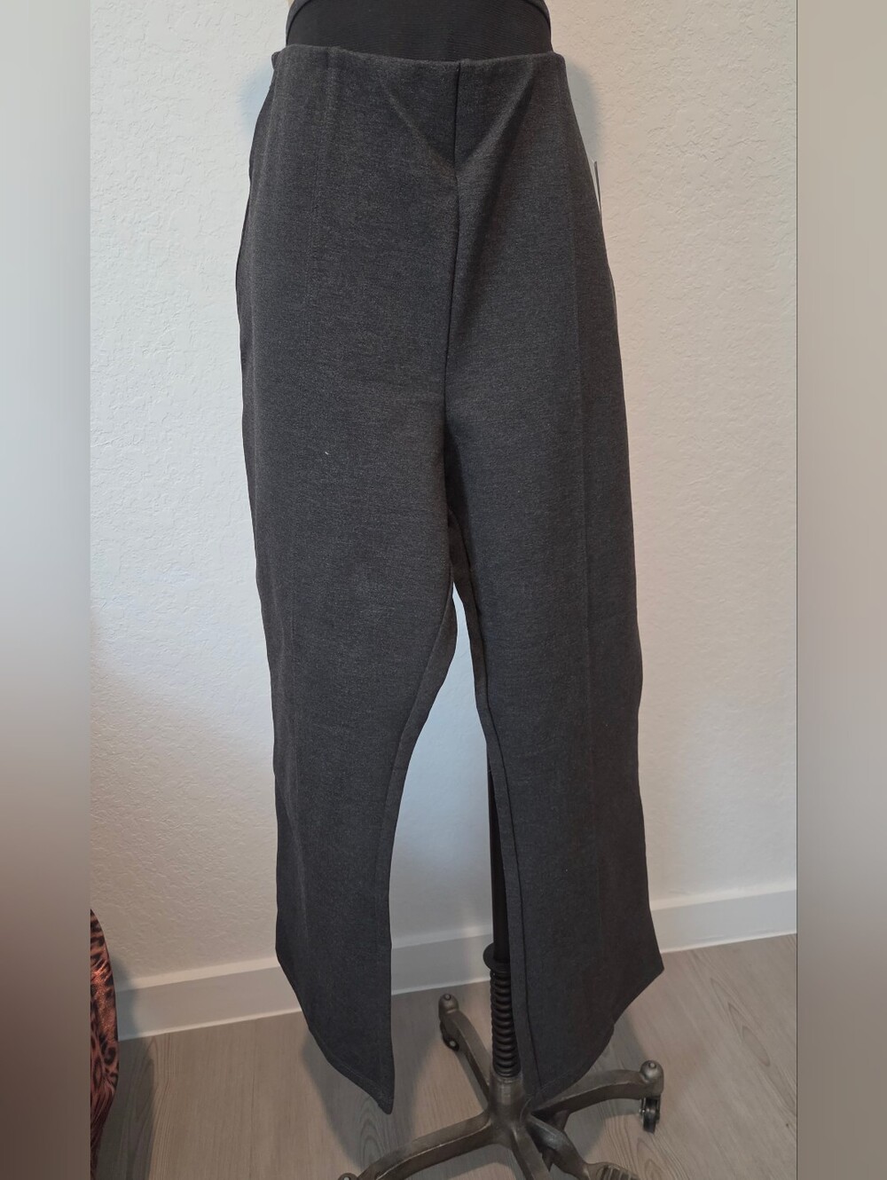 Old Navy Charcoal Straight-Leg Dress Pants